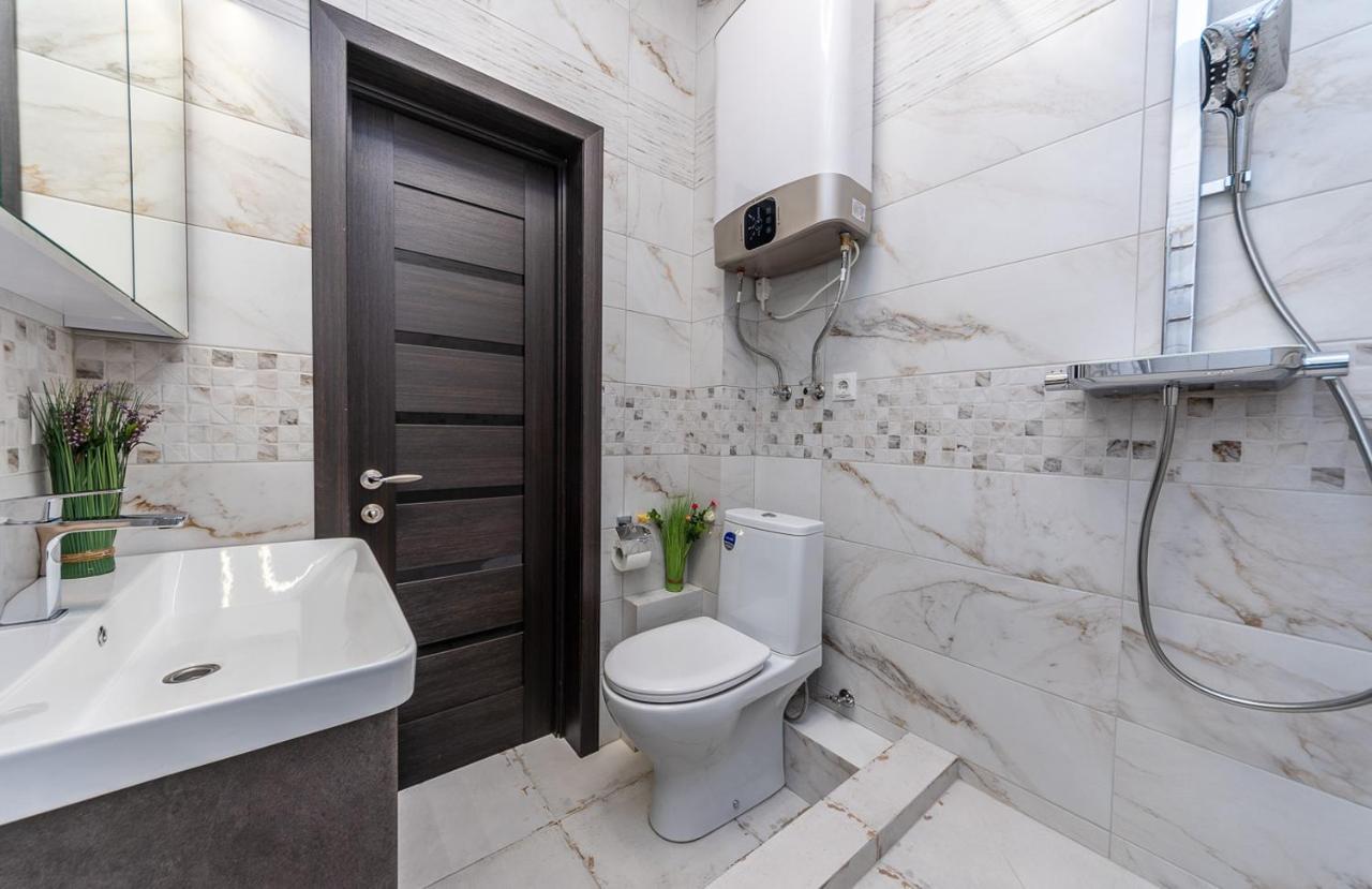 View On Sofievskaya Square Apartment Kiev Exterior foto
